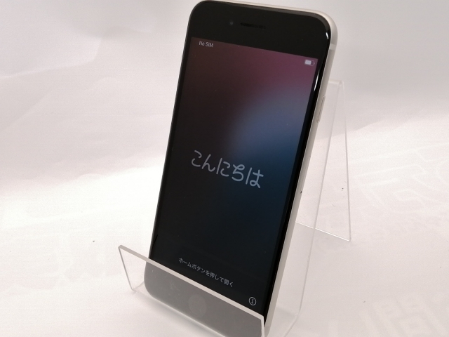 【中古】Apple 国内版 【SIMフリー】 iPhone SE（第3世代） 128GB スターライト MMYG3J/A【秋葉4号】保証期間１ヶ月【ランクB】_1