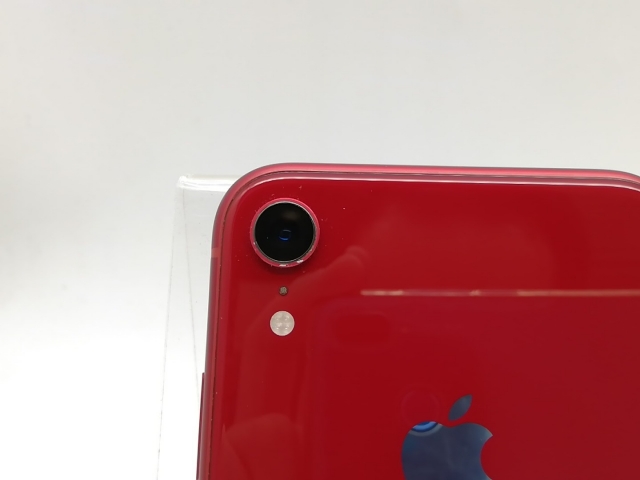 中古】Apple au 【SIMロック解除済み】 iPhone XR 64GB (PRODUCT