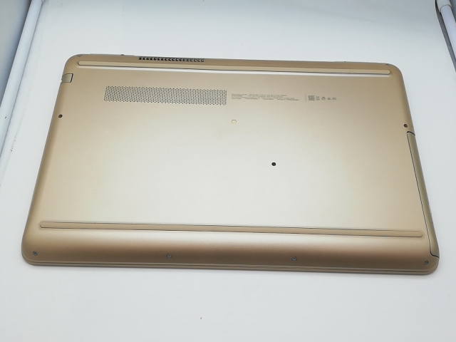 【中古】HP Pavilion 15-au100 15-au129TX モダンゴールド【i7-7500U 16G 1T(HDD)+128G(SSD) GTX940MX DVDマルチ WiFi 15LCD(1920x1080)】【吉祥寺】保証期間１ヶ月【ランクA】_8