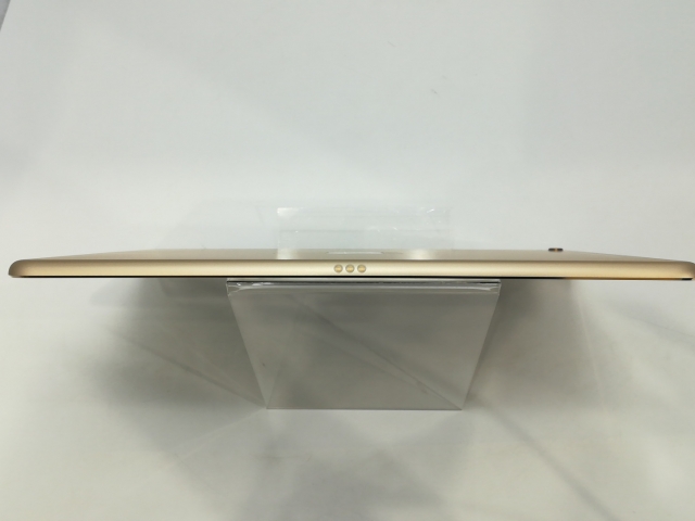 中古】Apple 国内版 【SIMフリー】 9.7インチ iPad Pro（2016） 256GB