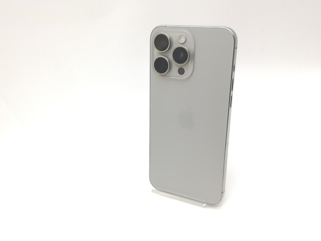 【中古】Apple 国内版 【SIMフリー】 iPhone 15 Pro Max 256GB ナチュラルチタニウム MU6R3J/A【吉祥寺】保証期間１ヶ月【ランクA】