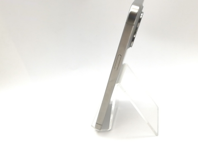 【中古】Apple 国内版 【SIMフリー】 iPhone 15 Pro Max 256GB ナチュラルチタニウム MU6R3J/A【吉祥寺】保証期間１ヶ月【ランクA】