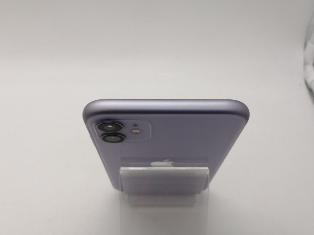 中古】Apple docomo 【SIMロック解除済み】 iPhone 11 256GB パープル