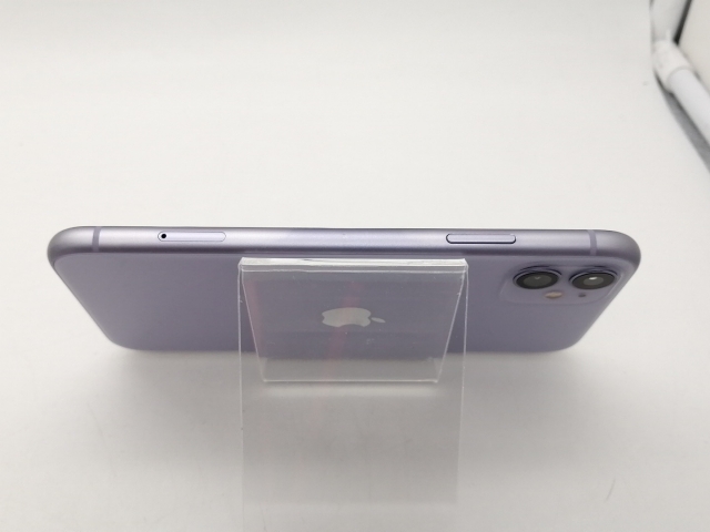 中古】Apple docomo 【SIMロック解除済み】 iPhone 11 256GB パープル