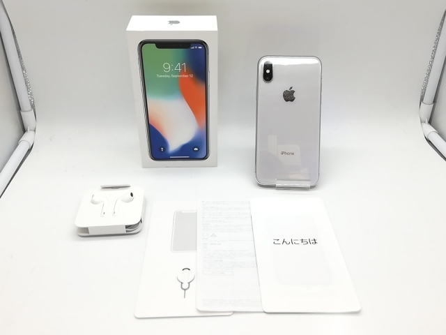 【中古】Apple docomo 【SIMロック解除済み】 iPhone X 64GB シルバー MQAY2J/A【吉祥寺】保証期間１ヶ月【ランクB】_9