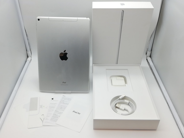 【中古】Apple 国内版 【SIMフリー】 iPad Air（第3世代/2019） 64GB シルバー MV0E2J/A【吉祥寺】保証期間１ヶ月【ランクC】_9