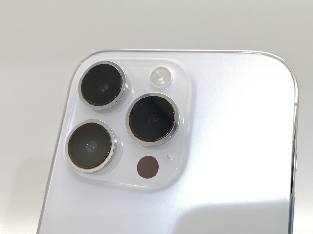 【中古】Apple 国内版 【SIMフリー】 iPhone 14 Pro 512GB シルバー MQ1V3J/A【高崎モントレー】保証期間１週間【ランクC】_6