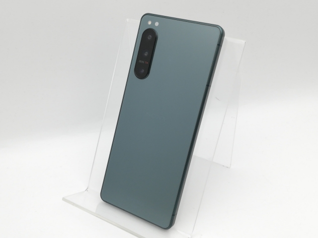 中古】MOTOROLA 国内版 【SIMフリー】 motorola razr 40 セージ