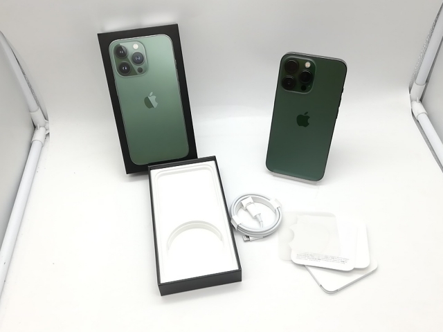 【中古】Apple 国内版 【SIMフリー】 iPhone 13 Pro 256GB アルパイングリーン MNDY3J/A【吉祥寺】保証期間１ヶ月【ランクB】