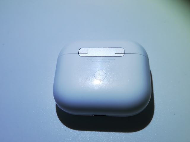 中古】Apple AirPods（第3世代） MagSafe充電ケース MME73J/A【宇田川