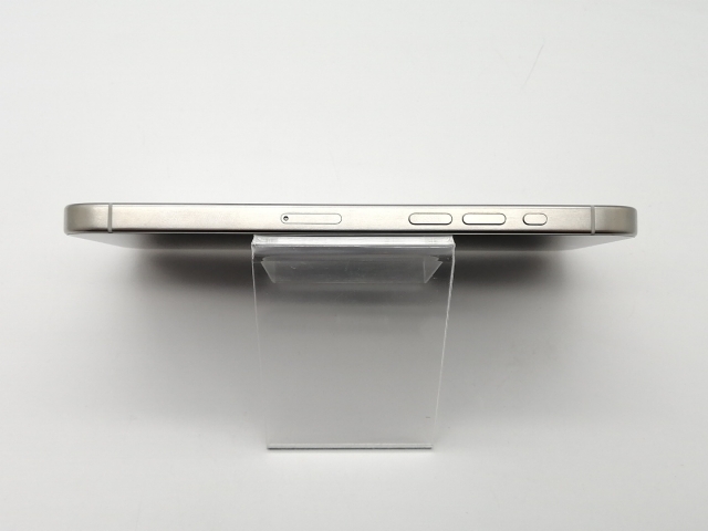 【中古】Apple 国内版 【SIMフリー】 iPhone 15 Pro Max 256GB ホワイトチタニウム MU6Q3J/A【吉祥寺】保証期間１ヶ月【ランクA】