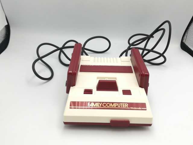 NINTENDO クラシックミニ 中古】Nintendo ニンテンドー クラシックミニ ファミリー