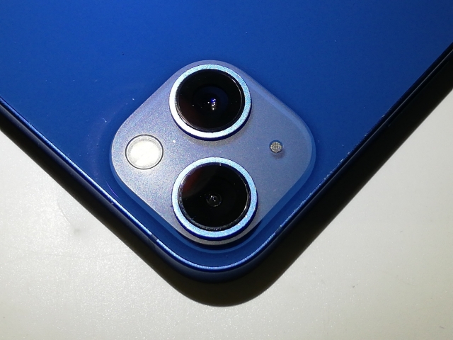 中古】Apple 国内版 【SIMフリー】 iPhone 13 256GB ブルー MLNM3J/A