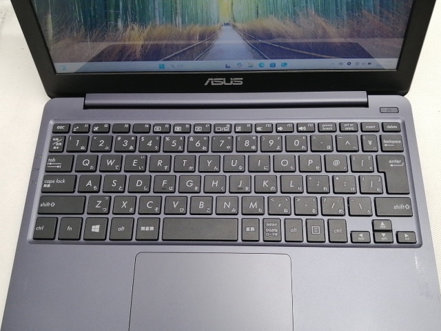 ASUS E203MA - 4000G スターグレー （中古美品） 美品ASUS E203M-4000G