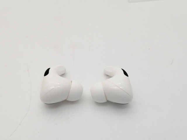 中古品〕 AirPods Pro 第1世代 MWP22J／A【371】 中古】Apple