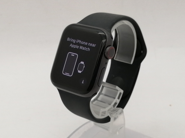 【中古】Apple Apple Watch SE 40mm Cellular スペースグレイ/スポーツバンド ミッドナイト S&M/M&L【札幌南2条】保証期間１週間【ランクC】