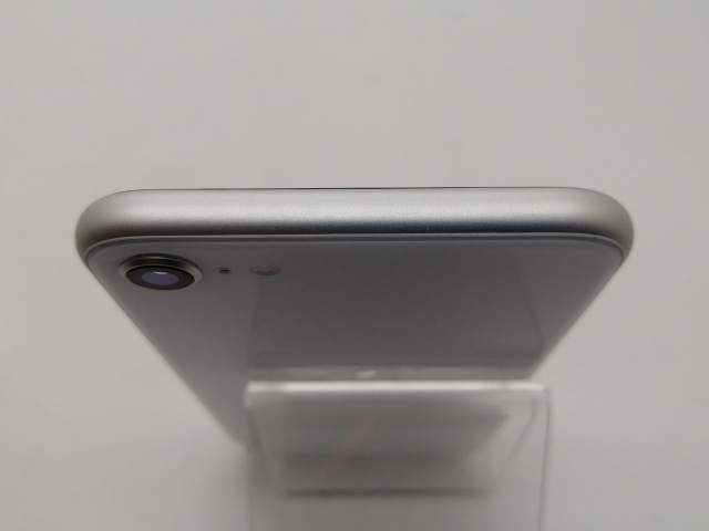 【中古】Apple ymobile 【SIMロック解除済み】 iPhone SE（第2世代） 64GB ホワイト MHGQ3J/A（後期型番）【札幌南2条】保証期間１週間【ランクC】_2