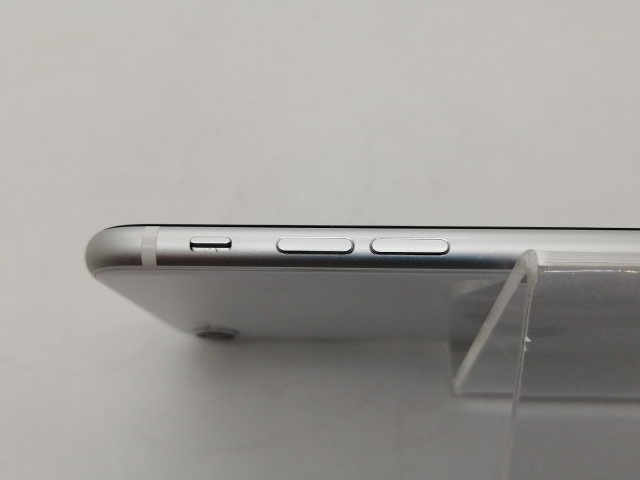 【中古】Apple ymobile 【SIMロック解除済み】 iPhone SE（第2世代） 64GB ホワイト MHGQ3J/A（後期型番）【札幌南2条】保証期間１週間【ランクC】_3