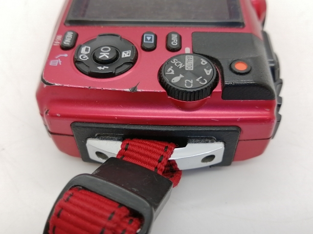 中古】OLYMPUS OLYMPUS STYLUS TG-4 Tough レッド【札幌】保証期間1
