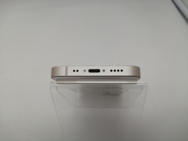 【中古】Apple au 【SIMフリー】 iPhone 13 mini 128GB スターライト MLJE3J/A【札幌南2条】保証期間１週間【ランクC】_4