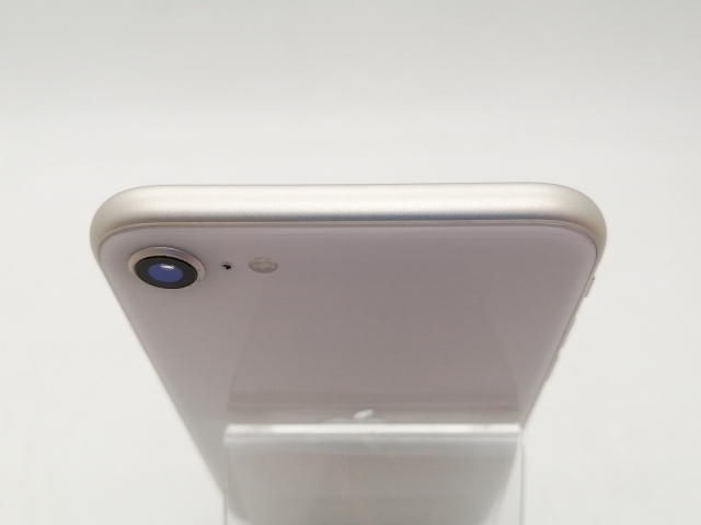 【中古】Apple docomo 【SIMフリー】 iPhone SE（第3世代） 64GB スターライト MMYD3J/A【札幌南2条】保証期間１週間【ランクC】