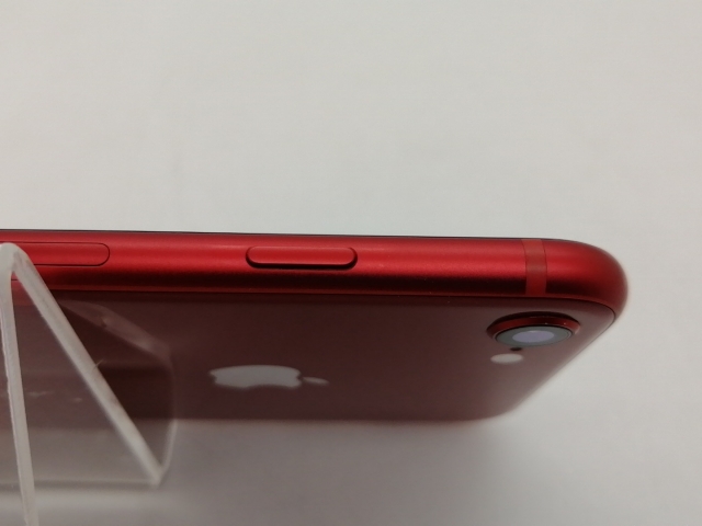 【中古】Apple au 【SIMロック解除済み】 iPhone 8 64GB (PRODUCT)RED Special Edition MRRY2J/A【札幌南2条】保証期間１週間【ランクC】_5