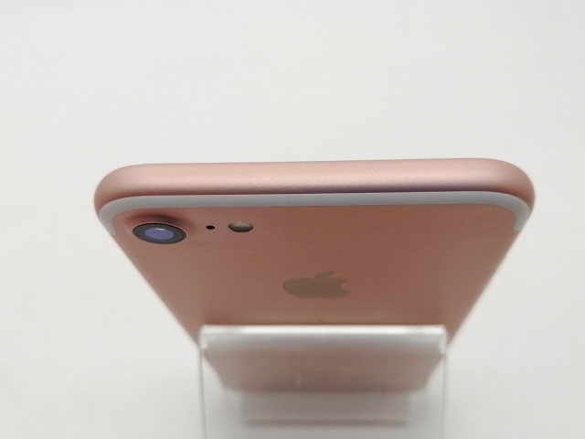 【中古】Apple docomo 【SIMロック解除済み】 iPhone 7 32GB ローズゴールド MNCJ2J/A【札幌南2条】保証期間１ヶ月【ランクB】_2