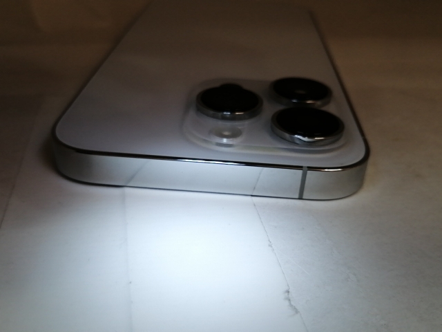 【中古】Apple 国内版 【SIMフリー】 iPhone 14 Pro 512GB シルバー MQ1V3J/A【札幌南2条】保証期間１ヶ月【ランクB】_6