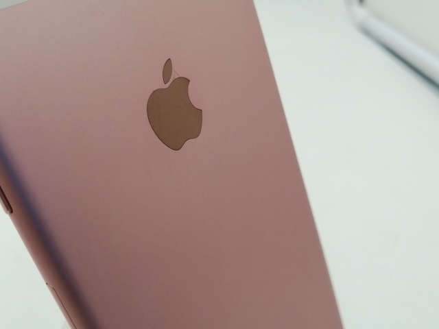 【中古】Apple SoftBank 【SIMロック解除済み】 iPhone 6s 64GB ローズゴールド MKQR2J/A【札幌南2条】保証期間１週間【ランクC】_8