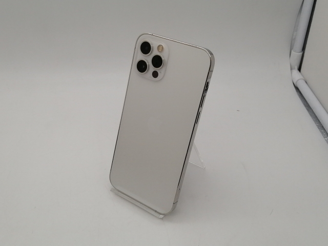 【中古】Apple 国内版 【SIMフリー】 iPhone 12 Pro 128GB シルバー MGM63J/A【仙台イービーンズ】保証期間１週間【ランクC】