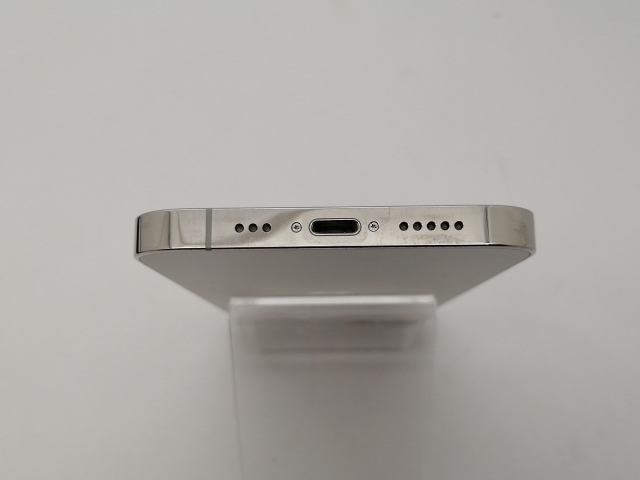 【中古】Apple 国内版 【SIMフリー】 iPhone 12 Pro 128GB シルバー MGM63J/A【仙台イービーンズ】保証期間１週間【ランクC】_4