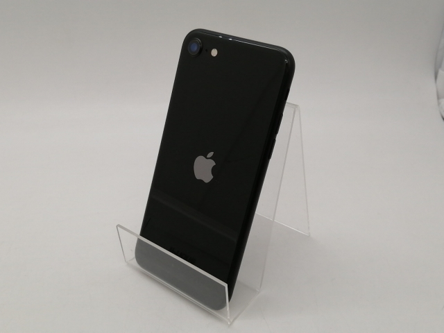 【中古】Apple docomo 【SIMロック解除済み】 iPhone SE（第2世代） 64GB ブラック MHGP3J/A（後期型番）【札幌南2条】保証期間１ヶ月【ランクB】