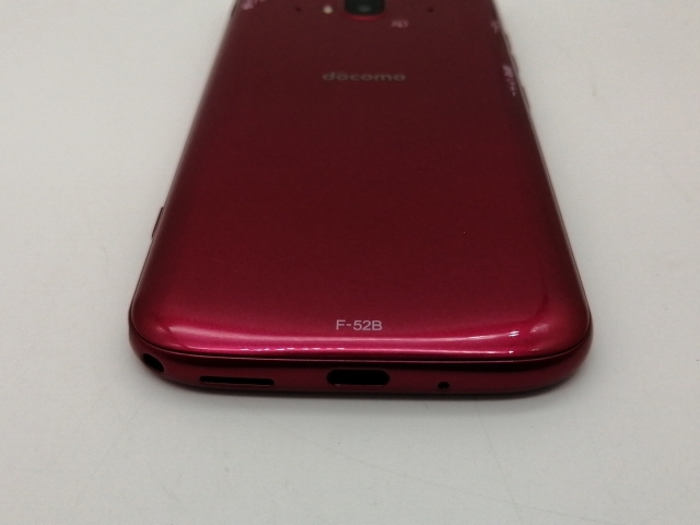 docomo F-52B 赤色 スマートフォン 【公式通販】
