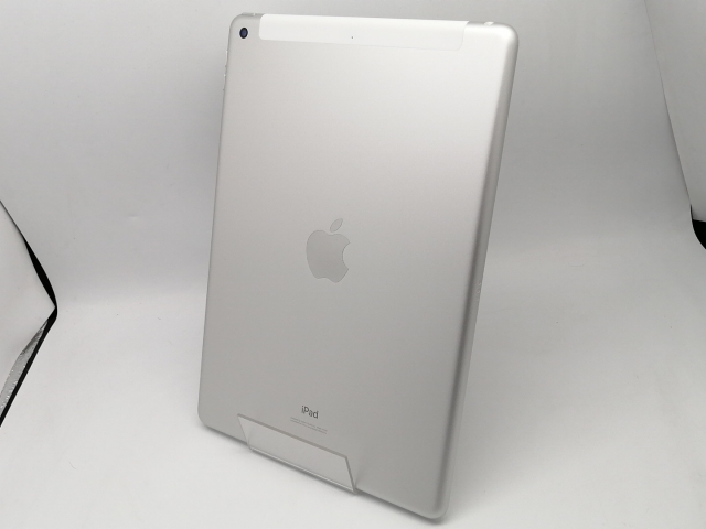 【中古】Apple docomo 【SIMロックあり】 iPad（第7世代/2019） 32GB シルバー MW6C2J/A【池袋東口】保証期間１ヶ月【ランクB】