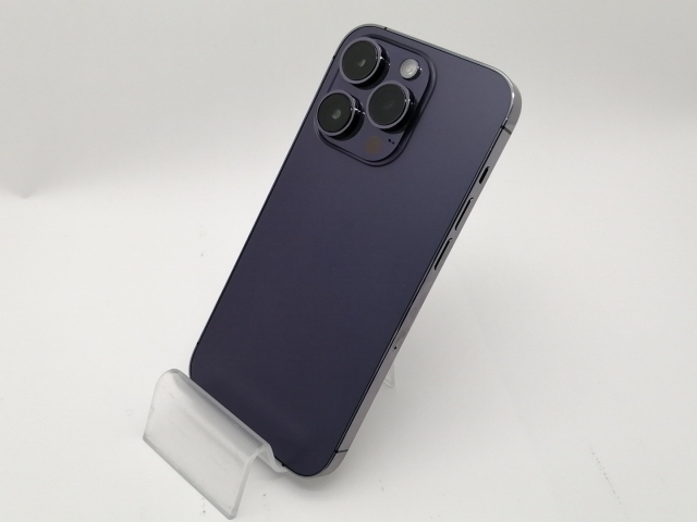 中古】Apple 国内版 【SIMフリー】 iPhone 15 128GB ブラック