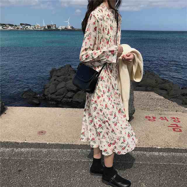 ワンピース ロング ロングシフォンワンピース 花柄のワンピース 小花柄 ワンピース キャンディースリーブ ハイネック フリル プリーツ ミの通販はau Pay マーケット Kirari きらり