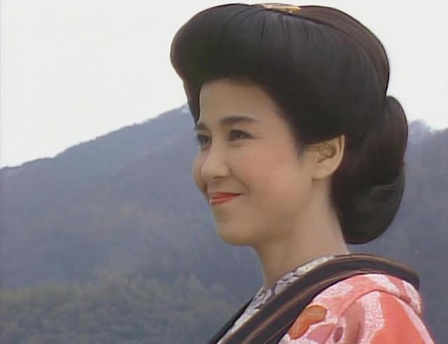 昭和の名作ライブラリー 第141集 生きて行く私 コレクターズDVD〈3枚組〉 Amazon.co.jp: 生きて行く私 コレクターズDVD 【昭和の名作