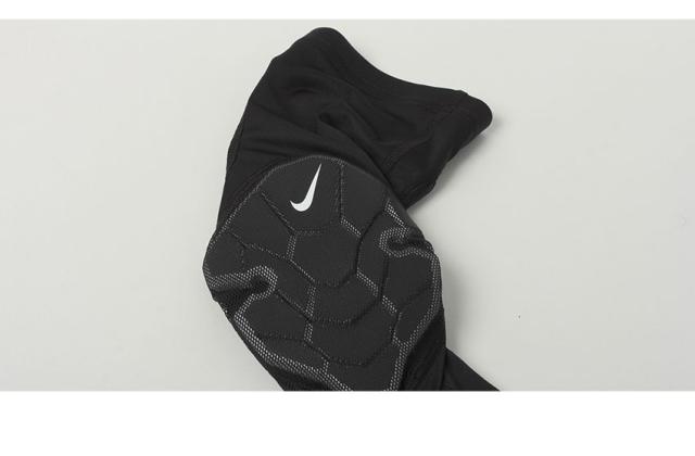 ナイキ サポーター ユニセックス NIKE PRO HYPERSTRONG PADDED ARM SLEEVE 3.0 L ブラック 黒 グレー NIKE N.000.2748 メンズ レディース トレーニング ブランド スポーツ シンプル 運動 部活の通販は