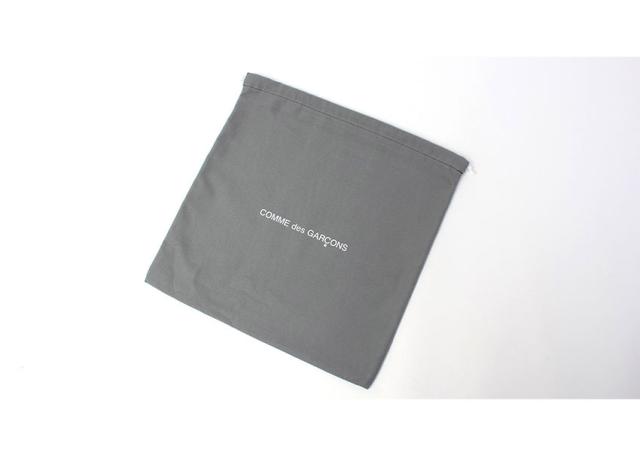 コムデギャルソン トートバッグ レディース メンズ HUGE LOGO BAG ブラック 黒 COMME des GARCONS SA9001HL 鞄 カバン ブランド 通勤 通学 おしゃれ ロゴ レザー 牛革 本革 ギフト プレゼント 贈り物