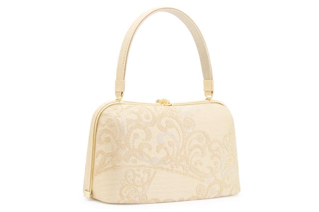 草履バッグセット 留袖用 訪問着用 礼装 フォーマル 岩佐謹製 金色 ゴールド 花唐草 西陣帯生地 正絹 二枚芯 日本製 フリーサイズ の通販はau Pay マーケット Soubien