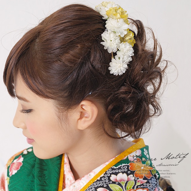 話題の花冠 花かんむり フラワークラウン ワイヤー入りでアレンジ自在 黄色 成人式 振袖 卒業式 袴 七五三 結婚式の通販はau Pay マーケット Soubien