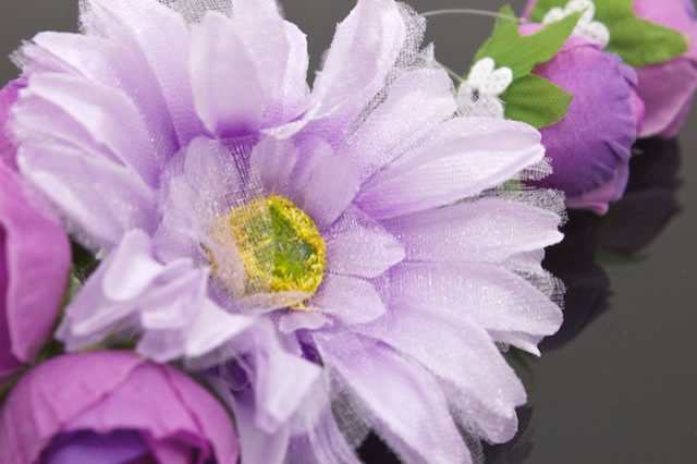 浴衣にオススメ ガーベラの髪飾り 紫 薔薇 浴衣 小紋 夏の通販はau Pay マーケット Soubien ポイントupフェスクーポン利用可