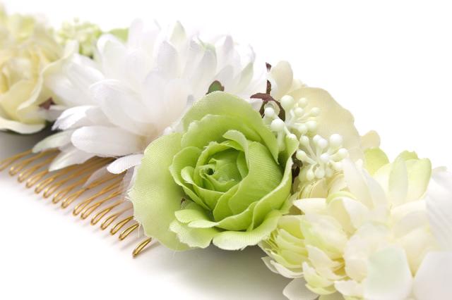 成人式 髪飾り 成人式の髪飾り クリームホワイト 白系 緑 薔薇 バラ 花 フラワー ワイヤー入り コーム パーティー 髪かざり ヘアアクセサの通販はau Pay マーケット Soubien