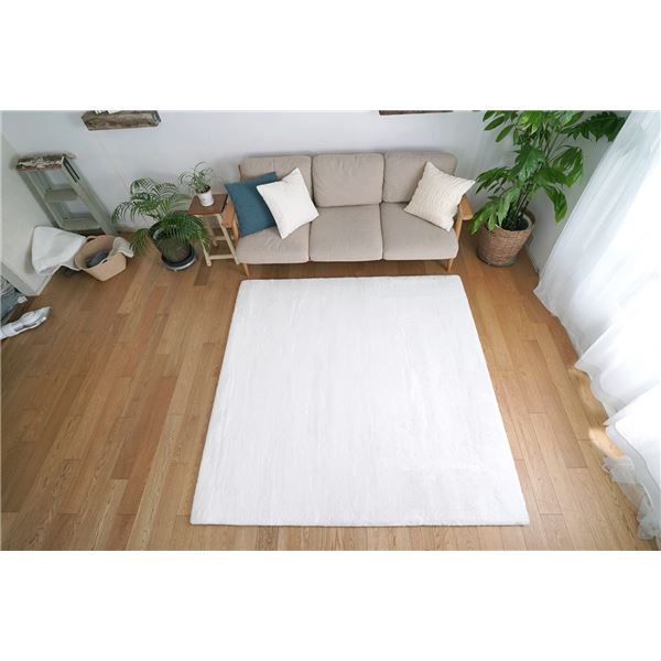 ラグ マット 絨毯 約幅130×長さ190cm オフホワイト 遮音性 滑り止め 床暖房対応 低反発 高反発 フロアマット トシシミズ 白 送料無料の通販は 26,012円