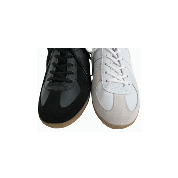 ドイツ軍 BWタイプ トレーニング シューズ 靴 28.0cm ホワイト 独軍 レプリカ ミリタリーウェア 軍モノ ミリタリーグッズ 白