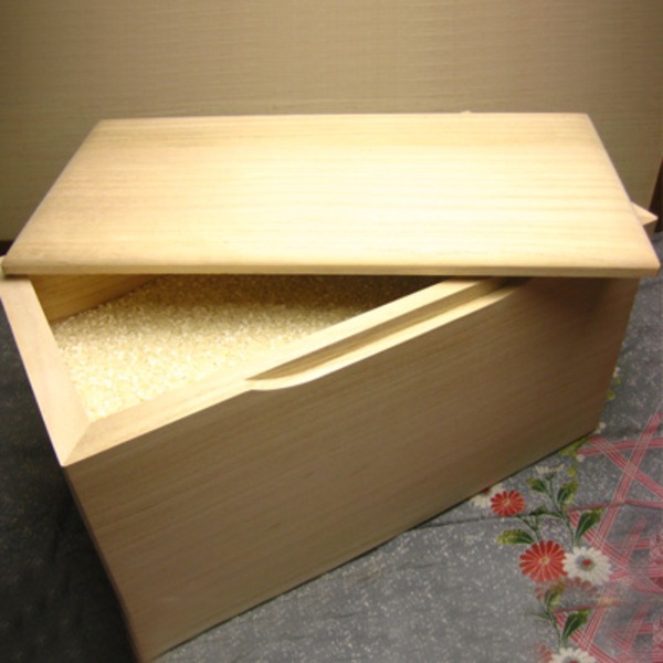 桐の米びつ/ライスストッカー 【10kg用/無地】 泉州留河 日本製 国産