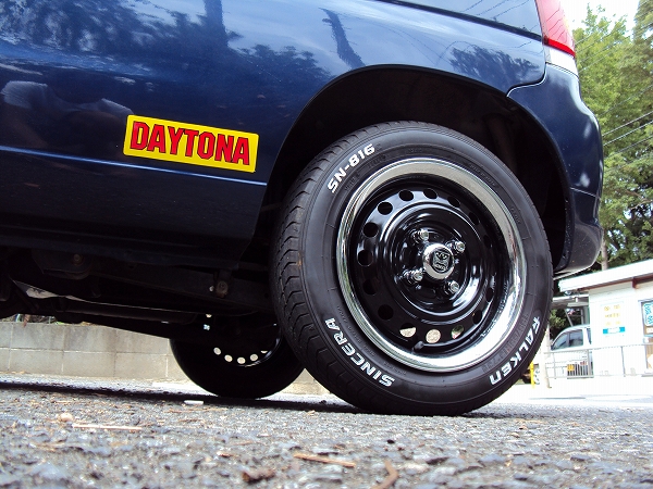 送料込み❗スズキ純正　新品ホイールキャップ　中古スチールホイール　セット 送料込み❗スズキ純正 中古スチールホイール と 新品 純正