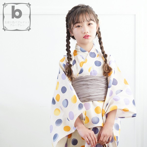 b����