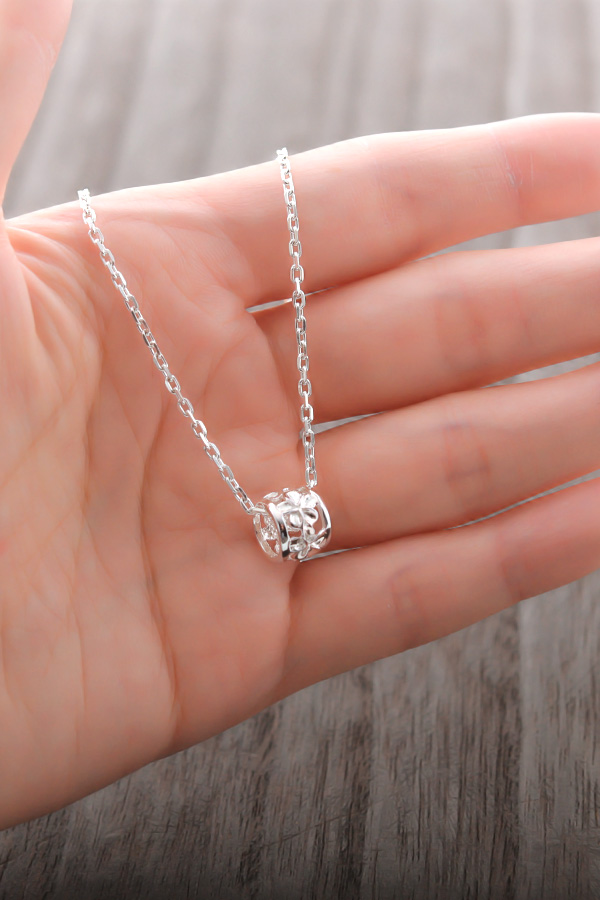 �o�����l�b�N���X