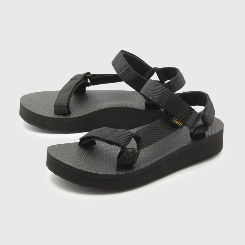 Teva ミッドフォーム ユニバーサル